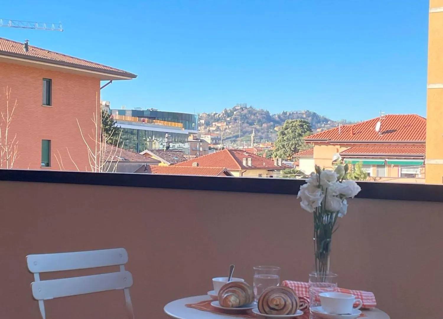Panoramic Apartment Central P Free Parking Μπέργκαμο Ιταλία